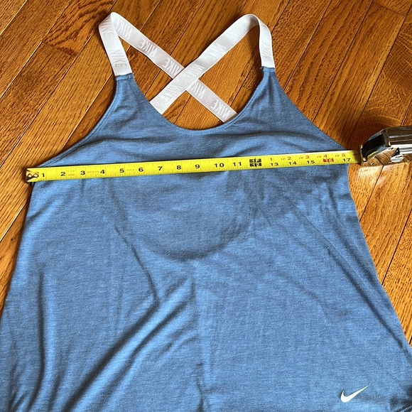 NIKE DR-FIT Crisscross tank top - Picture 3 of 7
